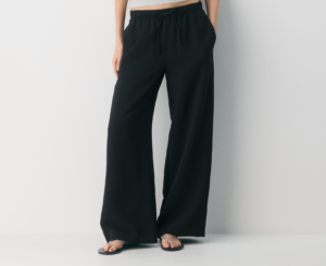 aritzia lodge pants in black